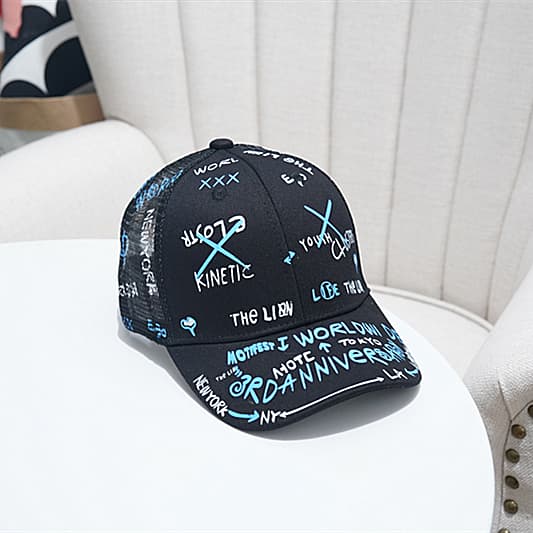 キッズ 帽子 おしゃれ文字デザイン メッシュキャップ｜通気性抜群＆ポップなキッズキャップ 