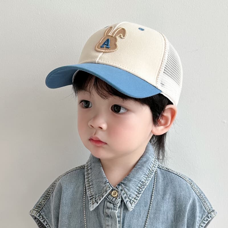 キッズ メッシュキャップ うさぎ刺繍入り｜軽量 × 通気性 × UVケア 帽子 2-10歳向け