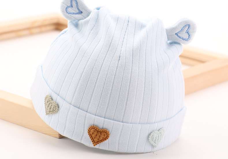 キッズ帽子 ハートモチーフ付きベビー帽子