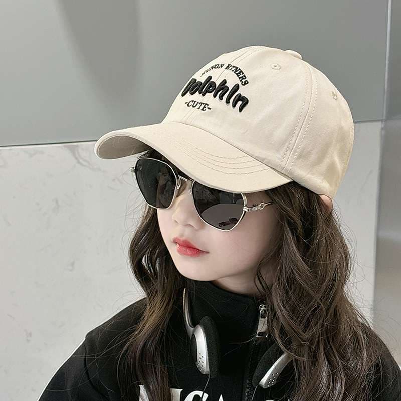 キッズ帽子 “Dolphin”で元気に！キッズスポーティキャップ｜サイズ調整可＆軽量設計