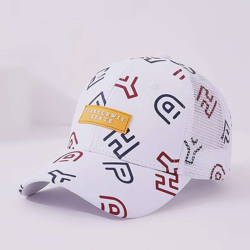 キッズ帽子 遊び心あふれる幾何学模様キャップ