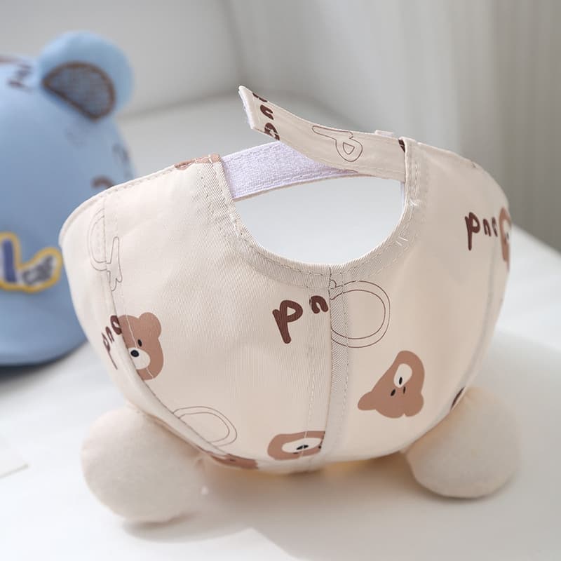 🐻 くまさん耳付き ベビーキャップ（ベビーキャスケット／45-50 cm）