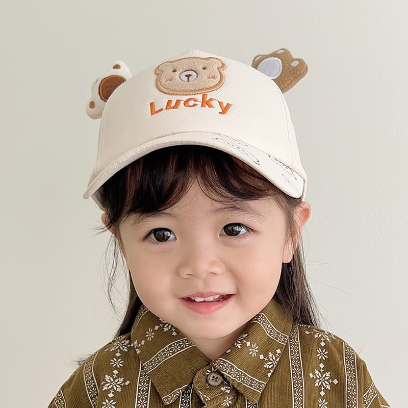 キッズ帽子 くまさん耳つき ラッキーベビーキャップ