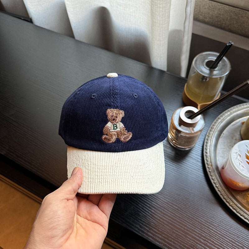 キッズ帽子 クマ刺繍入りコーデュロイキッズキャップ