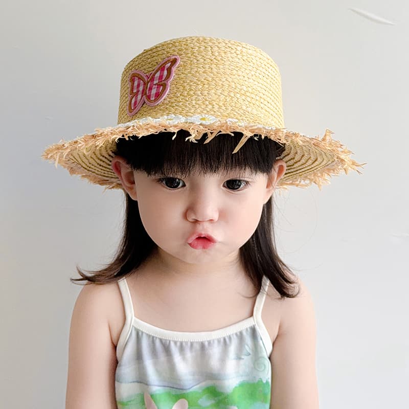 キッズ 帽子 ちょうちょ飾り付き子ども用麦わら帽子｜チェック柄＆フリンジ縁取りで夏のお出かけに