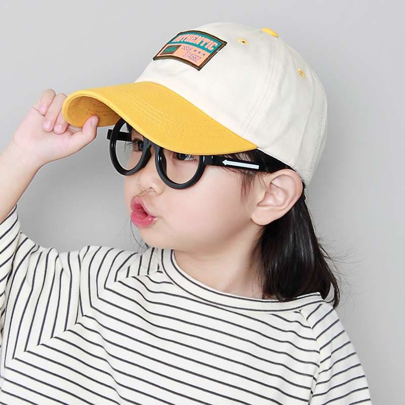 キッズ帽子  キッズ用スポーティ サイズ調整可能キャップ