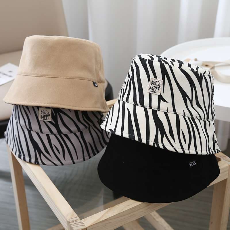 動物柄がおしゃれなキッズバケットハット