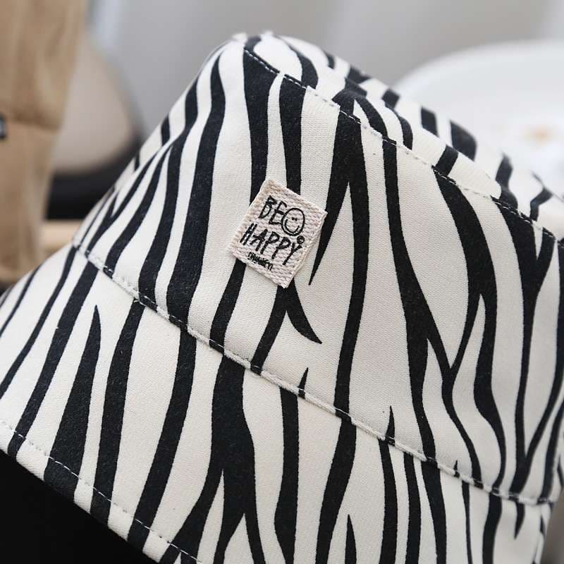 動物柄がおしゃれなキッズバケットハット