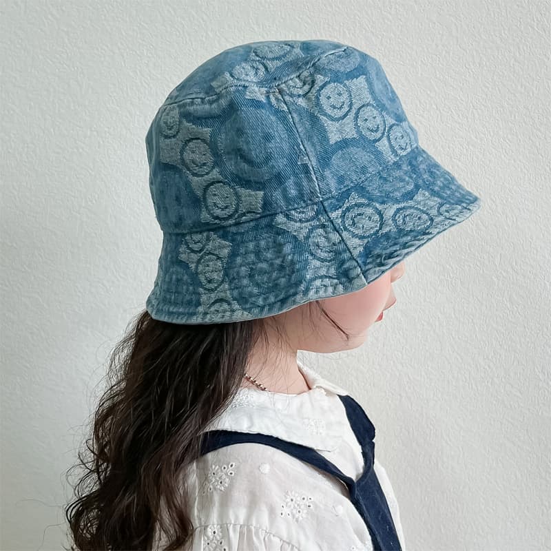 キッズ 帽子 にこにこ模様 バケットハット｜夏のお出かけ・通気仕様・日差し対策用
