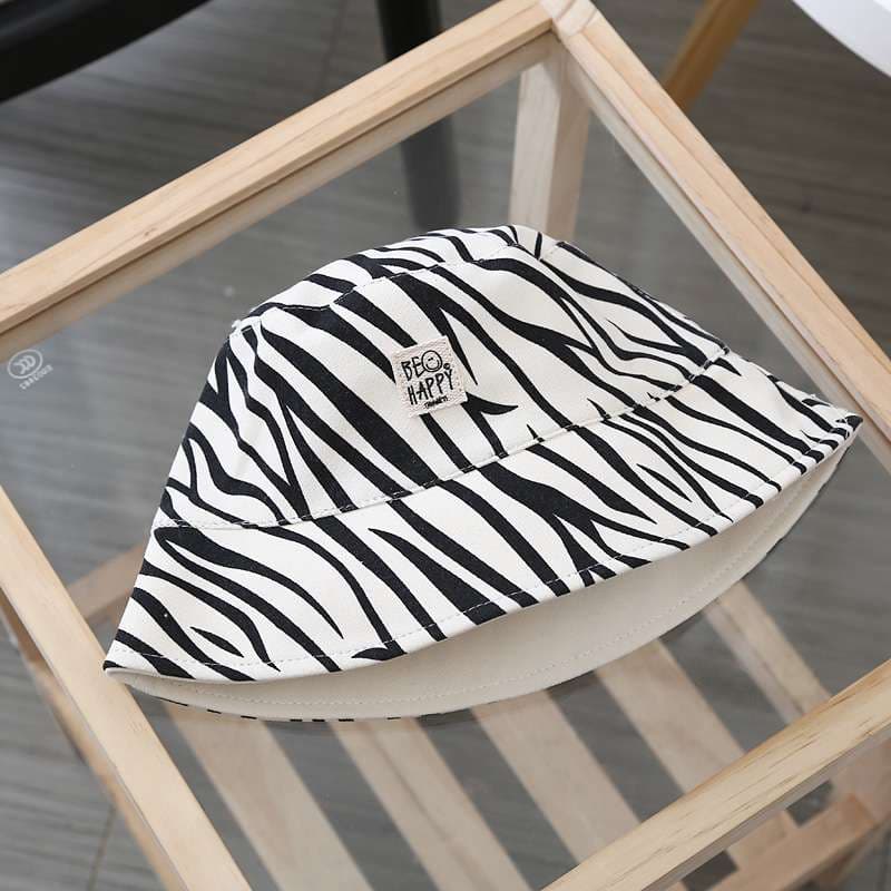 動物柄がおしゃれなキッズバケットハット