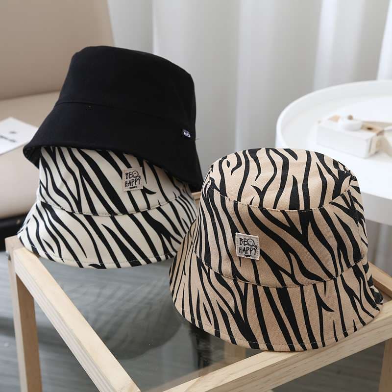 動物柄がおしゃれなキッズバケットハット