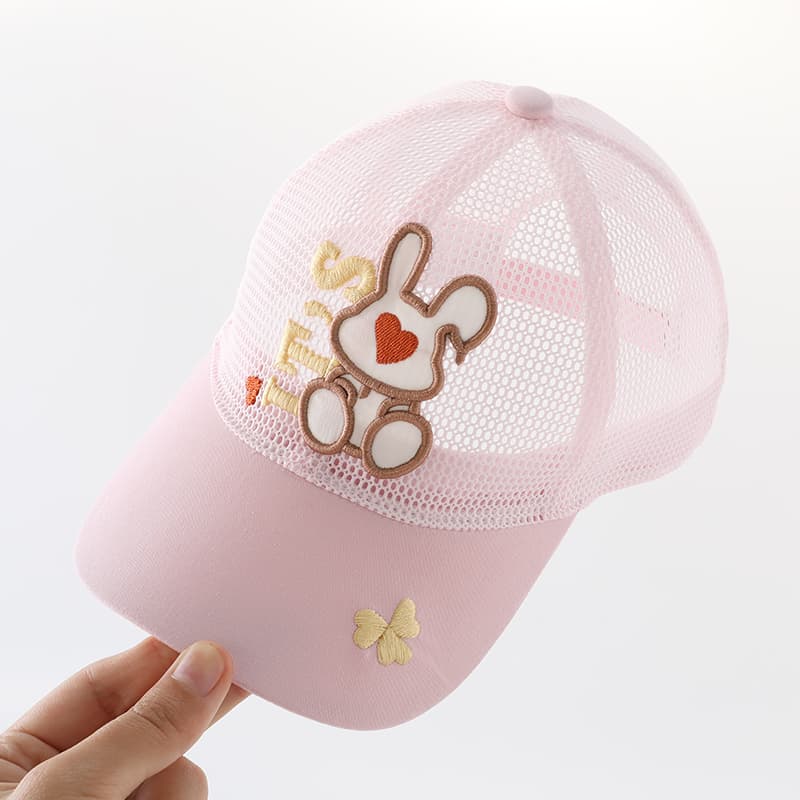 キッズ 帽子 うさぎハート メッシュキャップ|夏用 通気性抜群&可愛い刺繍デザイン 子ども用キャップ 3,040円(税込)