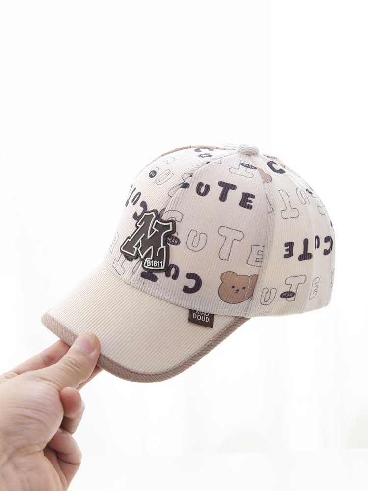 キッズ帽子 キッズ向けイニシャルワッペン付きコーデュロイキャップ