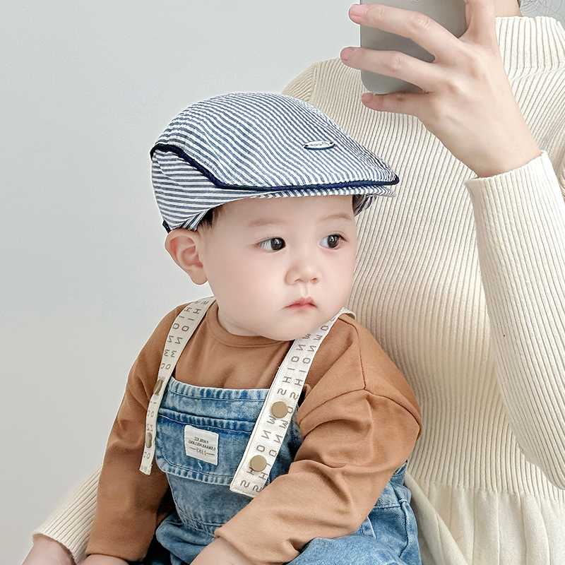 👶 かわいい縞模様 ベビーキャスケット(5ヶ月〜2歳/44–48 cm)