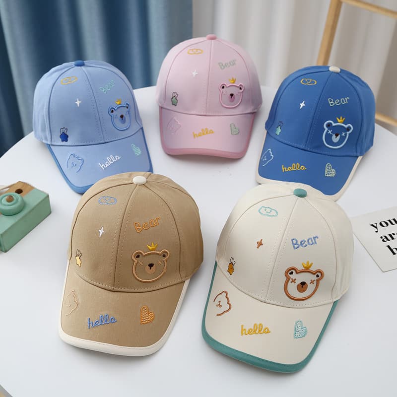 くま王冠モチーフ 刺繍キッズキャップ | おしゃれでかわいい刺繍帽子