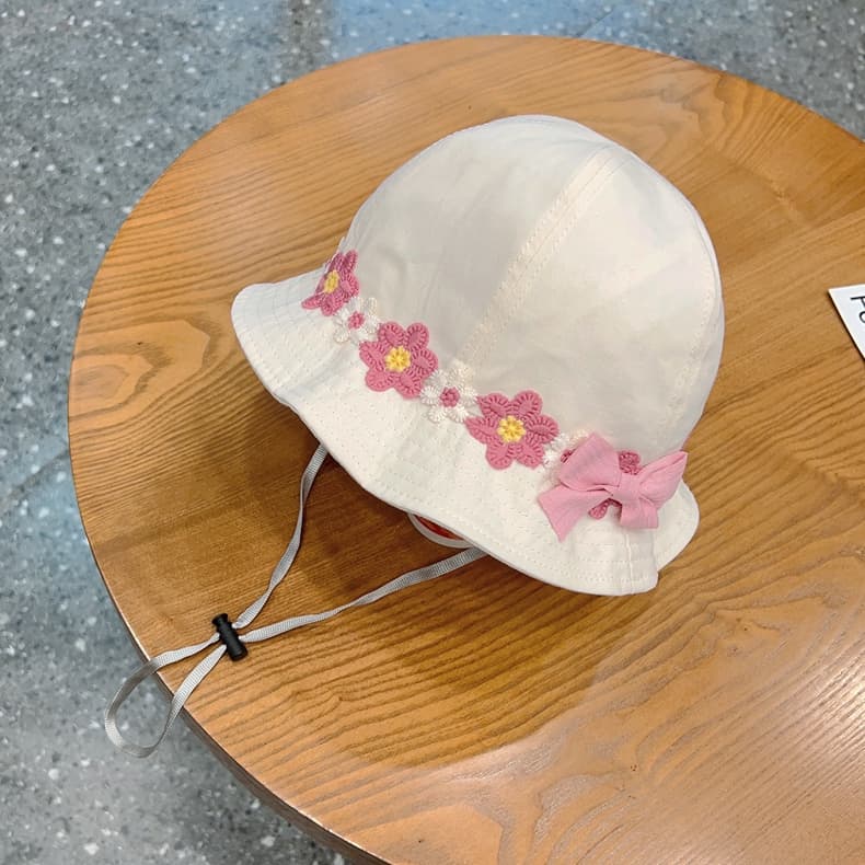 キッズ 帽子 お花レース付きバケットハット|リボン&花レースで春夏お出かけにぴったり