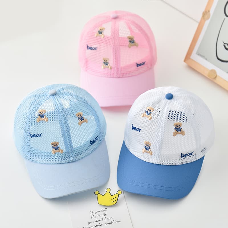 キッズ帽子 くまさん刺繍 メッシュキャップ