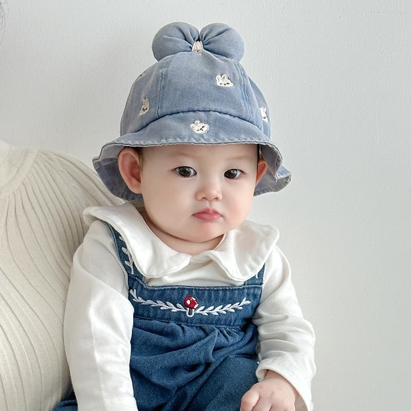 ベビー 帽子 うさぎ刺繍付きふわふわリボンバケットハット|リボン結び&やわらかコットン素材