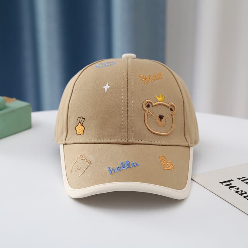 くま王冠モチーフ 刺繍キッズキャップ | おしゃれでかわいい刺繍帽子