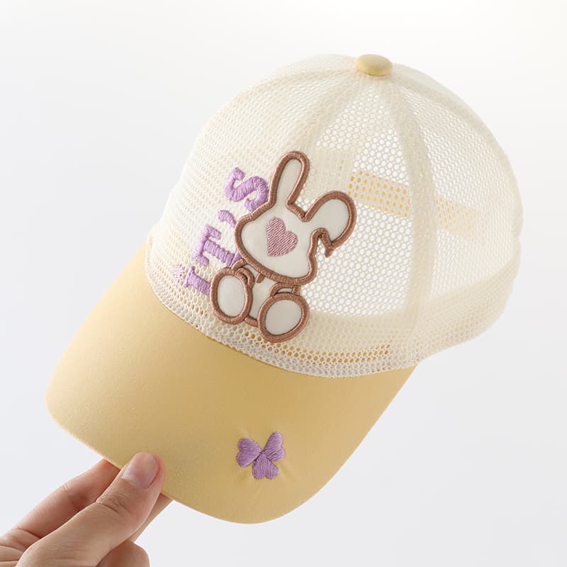 キッズ 帽子 うさぎハート メッシュキャップ|夏用 通気性抜群&可愛い刺繍デザイン 子ども用キャップ 3,040円(税込)