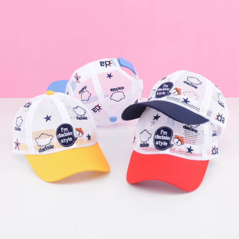 キッズ帽子 メッシュ素材かわいい雲模様キッズキャップ